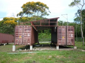 Casa container
